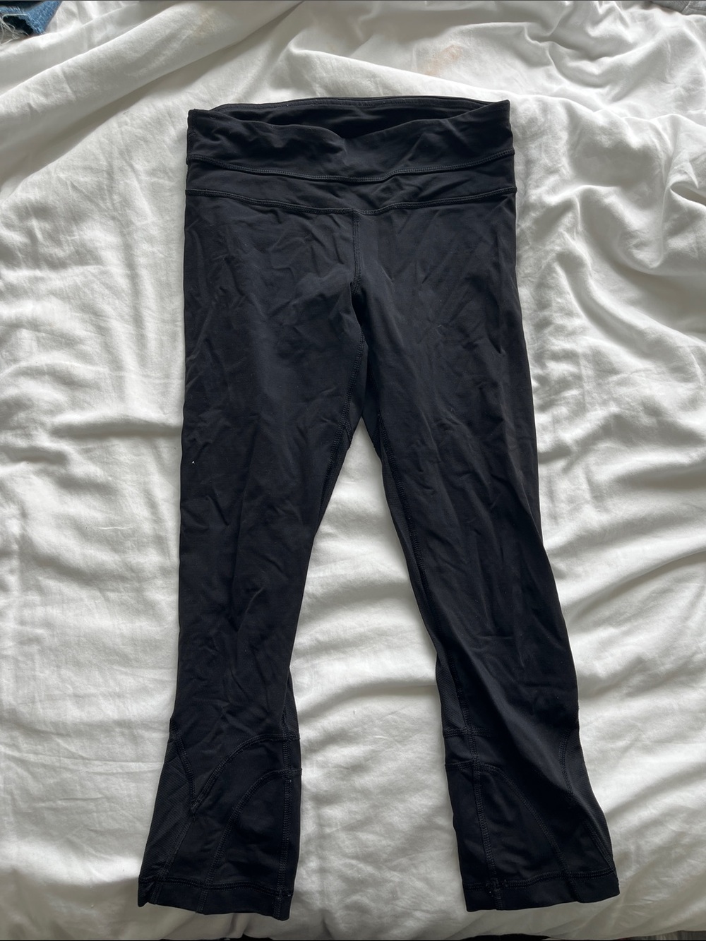 lululemon athletica Black Womens Yoga Capri Leggings